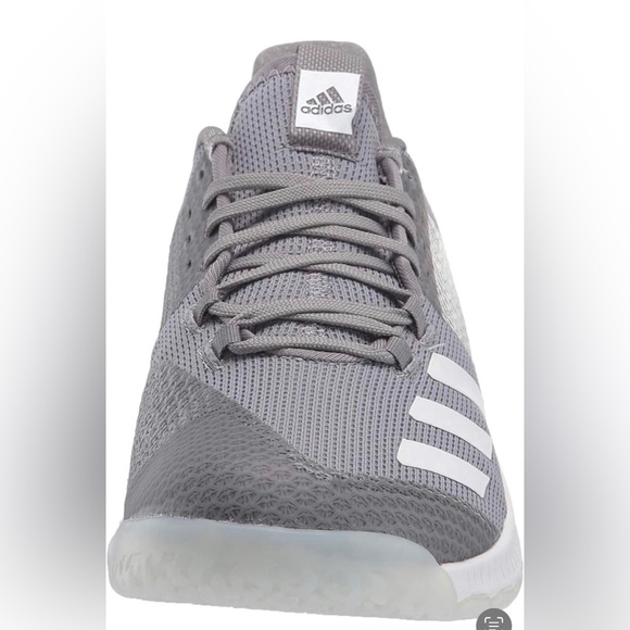 Brand New Womens Adidas Runners 7.5 - Picture 1 of 6